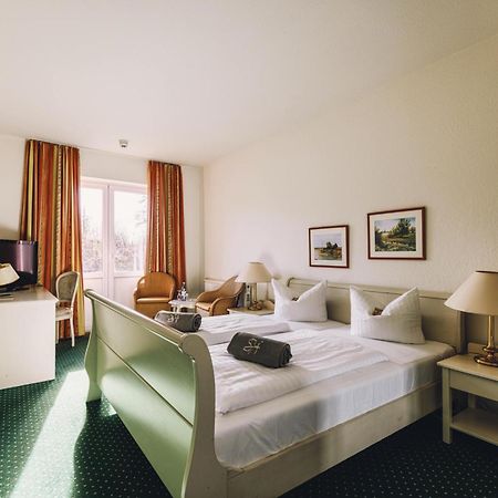 Seehotel Heidehof Klein Nemerow Екстер'єр фото